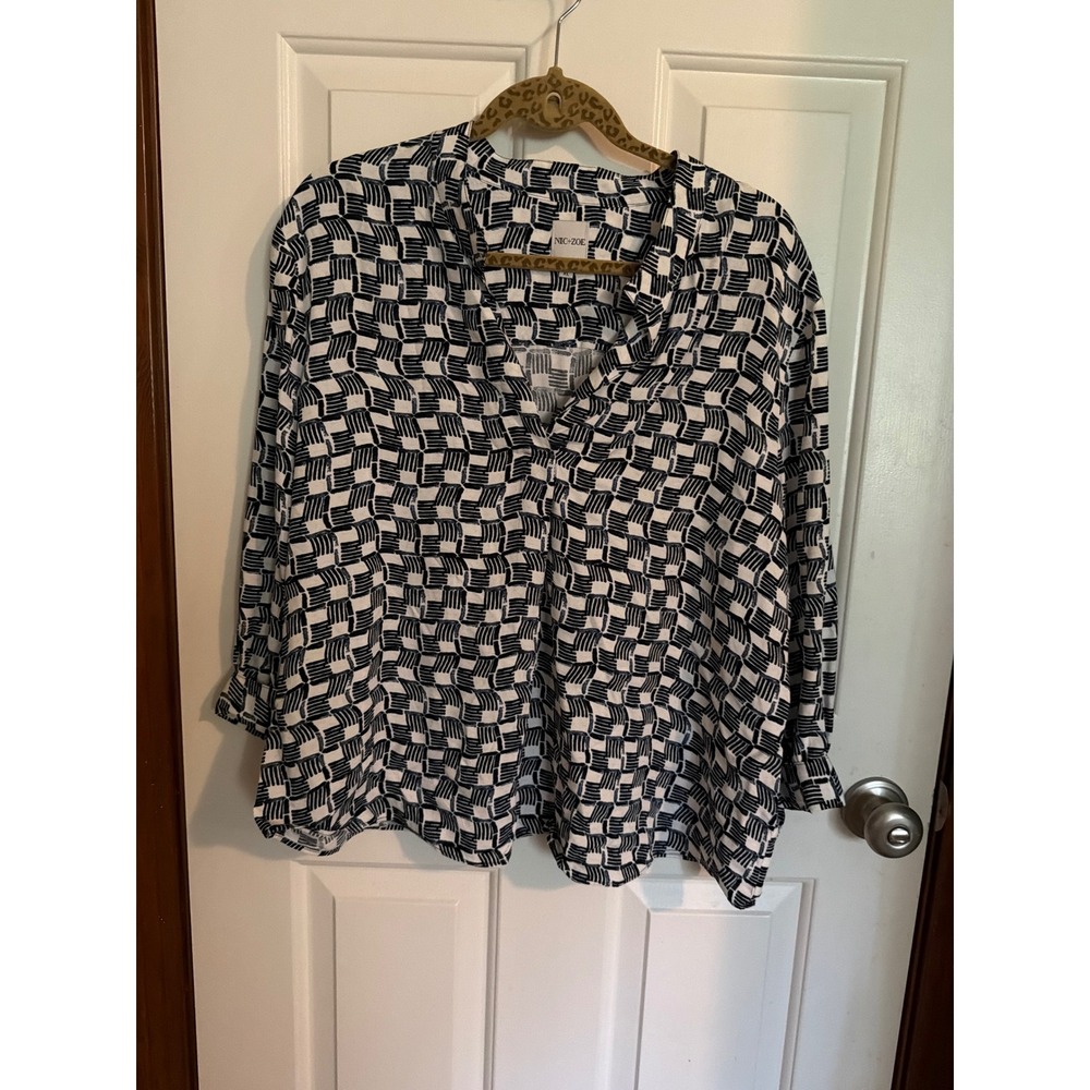 NIC+ZOE Navy White Geometric Basketweave Print Viscose Blouse XL  3/4 sleeve